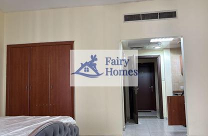 Apartment - Studio - 1 Bathroom for rent in Building P03 - France Cluster - International City - Dubai