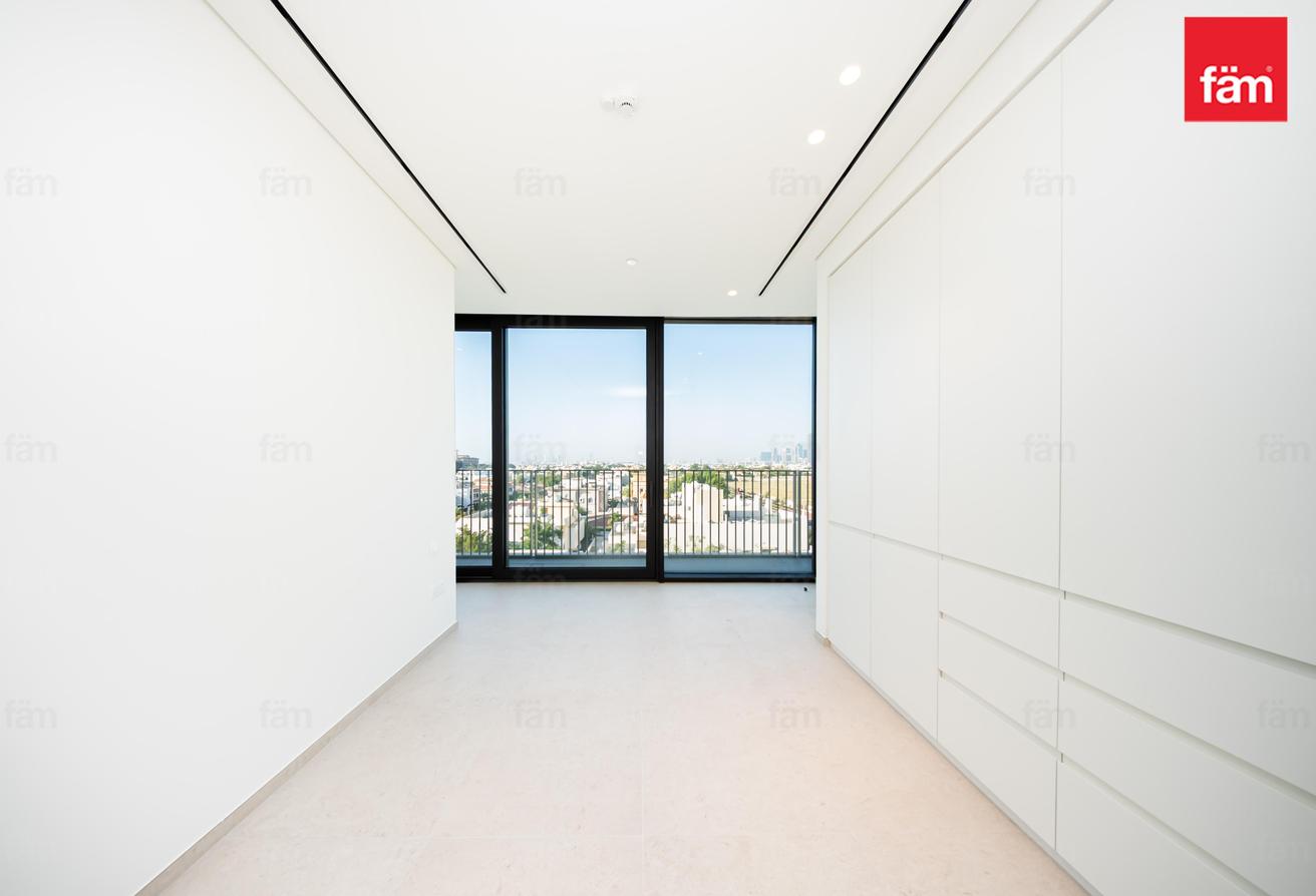 Urj View | Ultra Luxury | Brand New Apartment photo 5