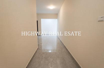 Apartment - 1 - 1 for rent in Muwailih Building - Muwaileh - Sharjah Apartment - 1 - 1 for rent in Muwailih Building - Muwaileh - Sharjah