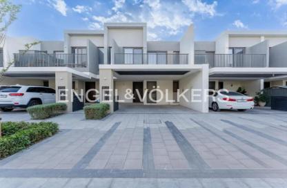 Townhouse - 3 Bedrooms - 4 Bathrooms for rent in Elan - Tilal Al Ghaf - Dubai