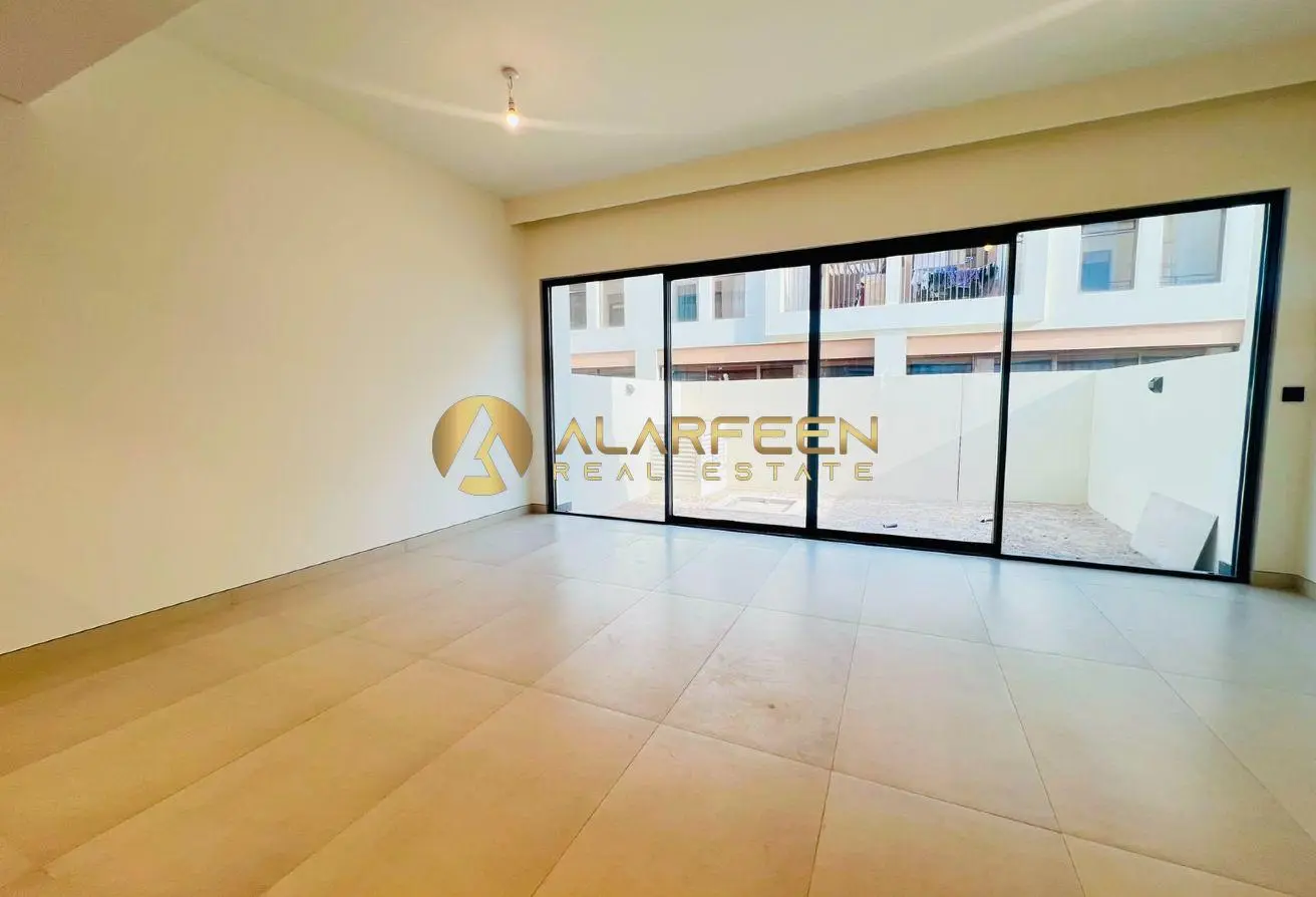 128350824 - Property Main Image