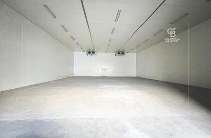 Warehouse - Studio for rent in Dubai Investment Park (DIP) - Dubai
