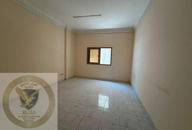 121982322 - Property Image 2