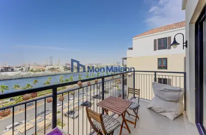 Apartment - 2 Bedrooms - 3 Bathrooms for sale in La Rive Building 4 - La Rive - Port de La Mer - La Mer - Jumeirah - Dubai