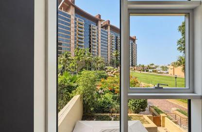Apartment - 1 - 2 for rent in Sapphire - Tiara Residences - Palm Jumeirah - Dubai