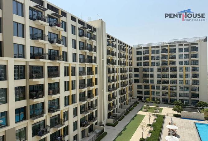 Pool View | Vacant Now | Lowest price | Mid floor photo 2