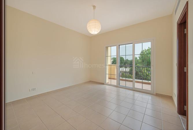 66326402 - Property Image 3
