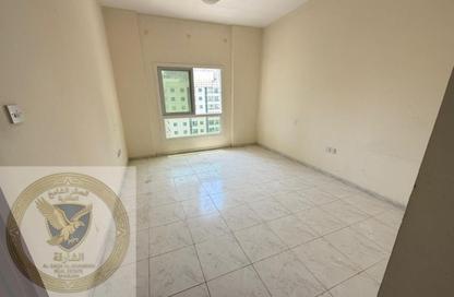 Apartment - 1 Bedroom - 2 Bathrooms for rent in Ibtikar 1 - Al Majaz 2 - Al Majaz - Sharjah
