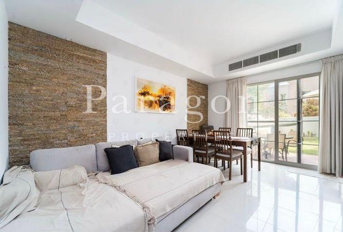 67836037 - Property Image 2