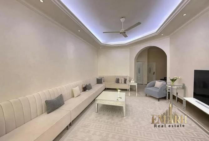 81959317 - Property Image 3