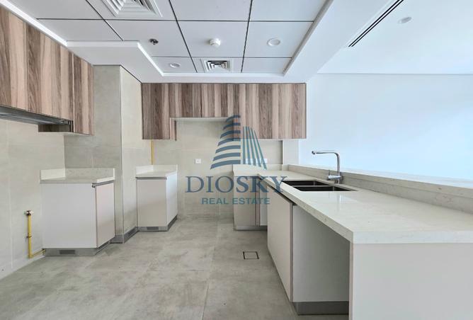 114596175 - Property Image 3