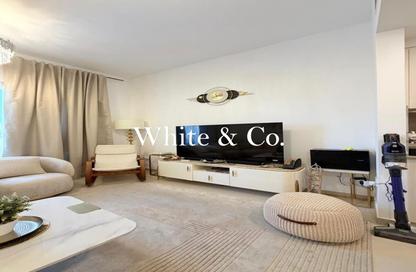 Apartment - 2 Bedrooms - 2 Bathrooms for rent in Zahra Breeze Apartments 3B - Zahra Breeze Apartments 3 - Zahra Breeze Apartments - Town Square - Dubai