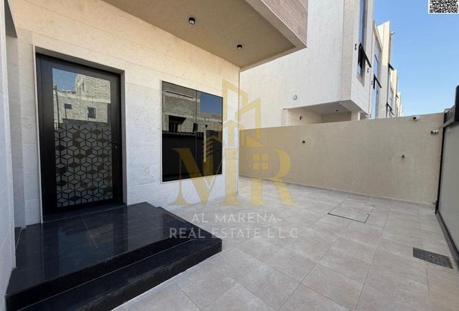 56962942 - Property Image 3