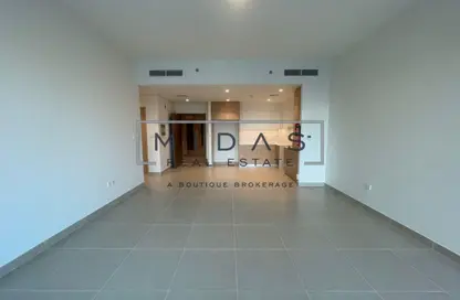 Apartment - 2 Bedrooms - 2 Bathrooms for sale in Seagate Building 1 - Seagate - Mina Rashid - Dubai