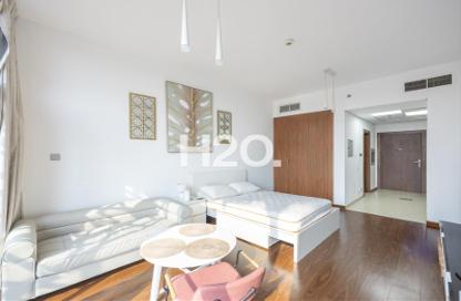 Apartment - Studio - 1 for rent in Peninsula Three - Peninsula - Business Bay - Dubai