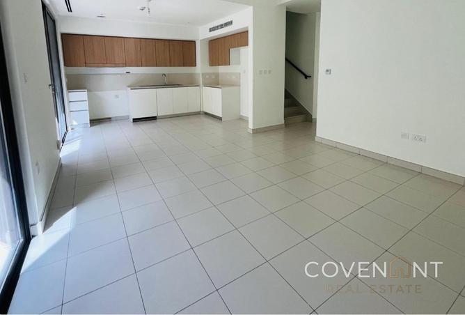 121118687 - Property Image 3