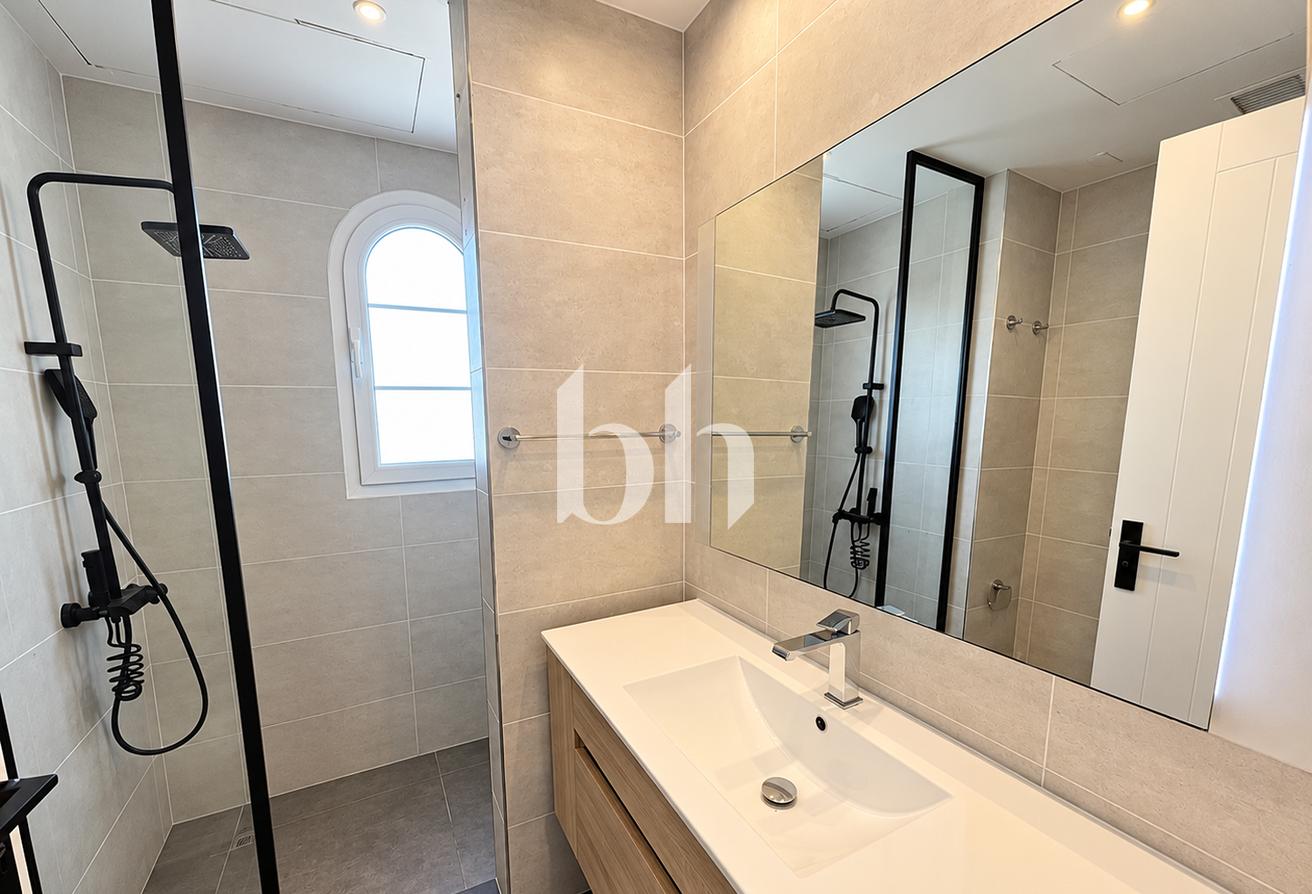Extended | Furnished | Upgraded | Vacant photo 12