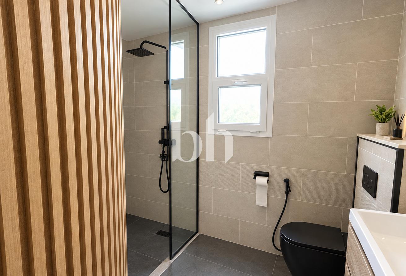 Extended | Furnished | Upgraded | Vacant photo 10