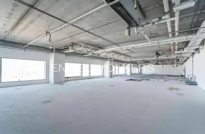 Half Floor - Studio - 1 Bathroom for rent in Conrad Commercial Tower - Sheikh Zayed Road - Dubai