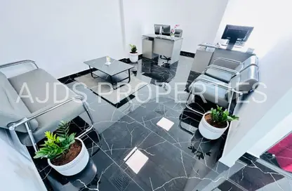 مكتب - غرفة نوم - 1 حمام للايجار في فاطمه محمد احمد بن سليمان - الرفاعة - بر دبي - دبي مكتب - غرفة نوم - 1 حمام للايجار في فاطمه محمد احمد بن سليمان - الرفاعة - بر دبي - دبي