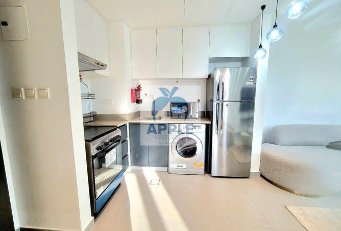 83242810 - Property Image 3