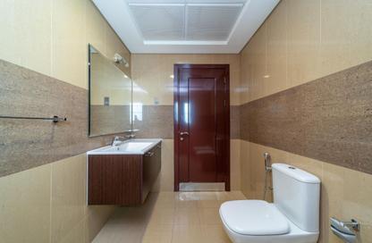 Villa - 5 Bedrooms - 5 Bathrooms for rent in Bloom Gardens Villas - Bloom Gardens - Al Salam Street - Abu Dhabi Villa - 5 Bedrooms - 5 Bathrooms for rent in Bloom Gardens Villas - Bloom Gardens - Al Salam Street - Abu Dhabi