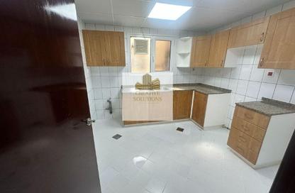 Apartment - 2 Bedrooms - 2 Bathrooms for rent in The Gardens Buildings - The Gardens - Dubai