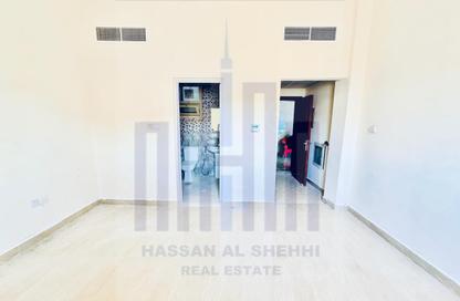 Apartment - Studio - 1 Bathroom for rent in Muwailih Building - Muwaileh - Sharjah