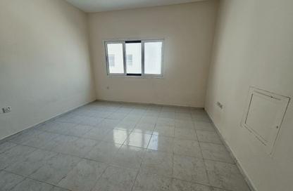 Apartment - Studio - 1 for rent in Fire Station Road - Muwaileh - Sharjah