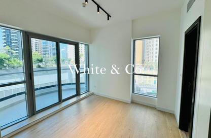 Apartment - 1 Bedroom - 2 Bathrooms for sale in The Point - Dubai Marina - Dubai