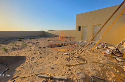 Land - Studio for rent in Al Jlail - Al Sajaa - Sharjah