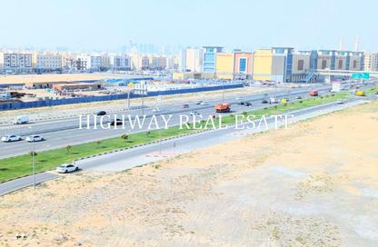 Apartment - 2 - 2 for rent in Muwaileh 3 Building - Muwaileh - Sharjah