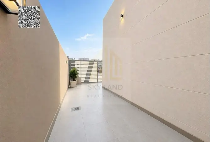 136121161 - Property Image 3