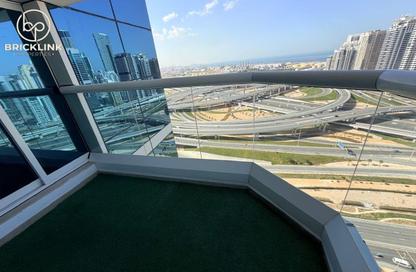 Apartment - 1 - 2 for rent in New Dubai Gate 2 - JLT Cluster A - Jumeirah Lake Towers - Dubai Apartment - 1 - 2 for rent in New Dubai Gate 2 - JLT Cluster A - Jumeirah Lake Towers - Dubai