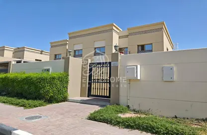 فيلا للبيع في مجمع شموس السكني - الشارقة جاردن سيتي - الشارقة فيلا للبيع في مجمع شموس السكني - الشارقة جاردن سيتي - الشارقة