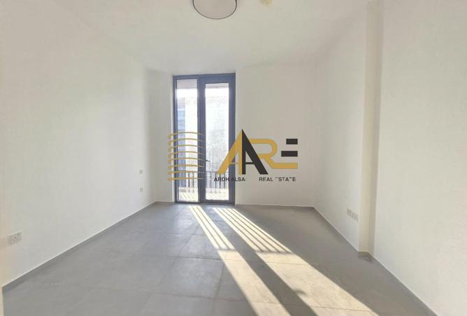 144637080 - Property Image 3