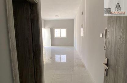 Apartment - 2 - 3 for rent in Al Jurf 3 - Al Jurf - Ajman