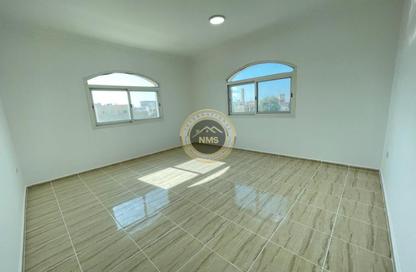 Apartment - Studio - 1 for rent in Al Mushrif Villas - Al Mushrif - Abu Dhabi