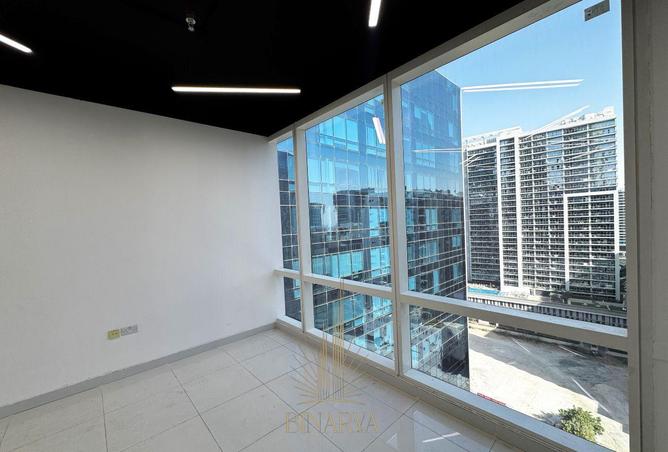 54926352 - صورة العقار 2