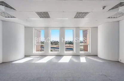 Office Space - Studio - 1 Bathroom for rent in Churchill Executive Tower - Churchill Towers - Business Bay - Dubai