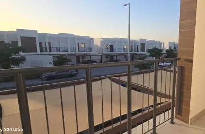 Apartment - 2 Bedrooms - 2 Bathrooms for rent in Al Ghadeer 2 - Al Ghadeer - Abu Dhabi