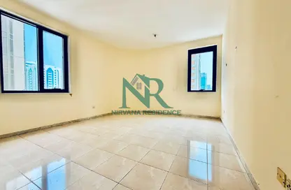 Apartment - 3 Bedrooms - 3 Bathrooms for rent in Al Najda Street - Abu Dhabi