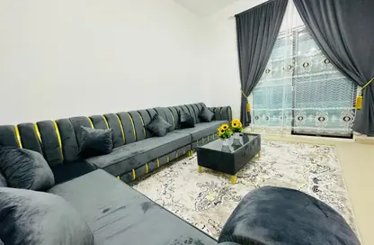 شقة - 2 غرف نوم - 2 حمامات للايجار في شارع الشيخ جابر الصباح - النعيمية - النعيمية - عجمان