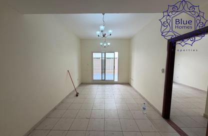 Apartment - 1 - 2 for rent in Al Menhali Building - Oud Metha - Bur Dubai - Dubai Apartment - 1 - 2 for rent in Al Menhali Building - Oud Metha - Bur Dubai - Dubai