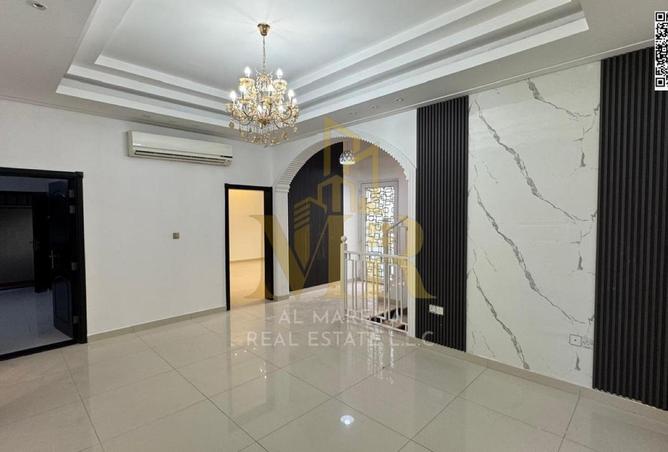 103280977 - Property Image 3