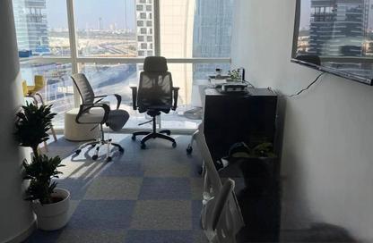 مكتب - استوديو للايجار في B2B  برج - الخليج التجاري - دبي