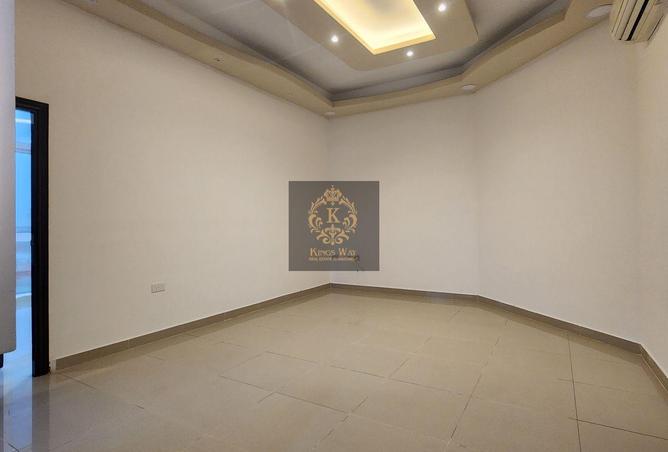 117258011 - Property Image 3