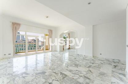 Apartment - 4 Bedrooms - 7 Bathrooms for sale in Al Sarrood - Shoreline Apartments - Palm Jumeirah - Dubai