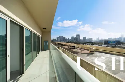 Apartment - 2 Bedrooms - 3 Bathrooms for rent in Rabdan Building - Motor City - Dubai