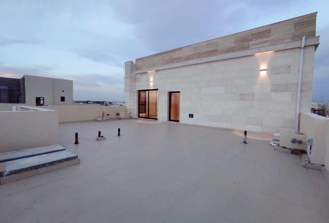 87448729 - Property Image 2